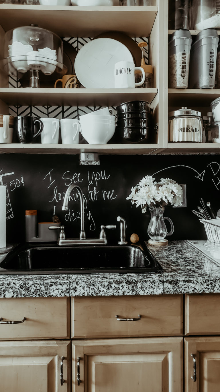 Renter Friendly Kitchen Backsplash Under $100 | The Cultural Home